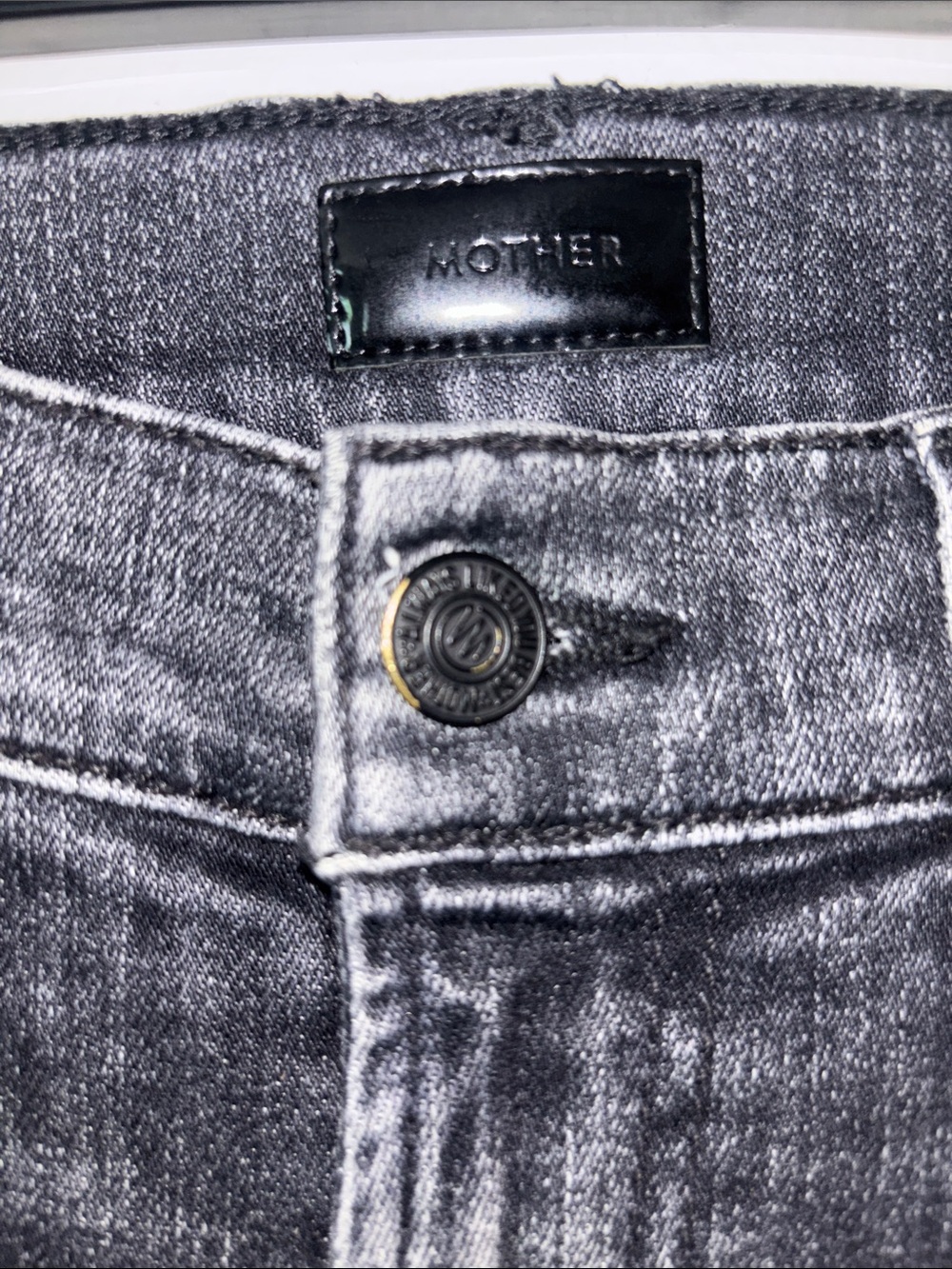 Mother High Waisted Rascal Ankle Step Fray - Picture 4 of 10